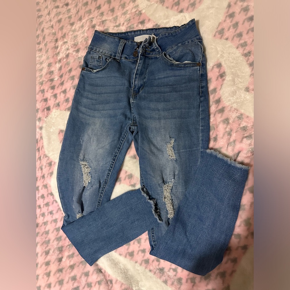 Jeans - Picture 2 of 5